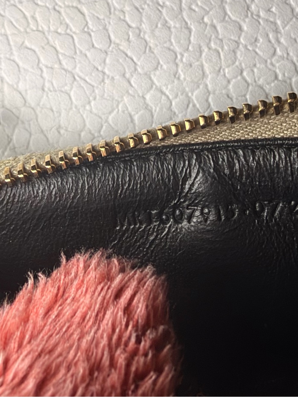 Saint Laurent Beige Quilted Leather Card Case with Gold YSL Logo - Picture 8 of 8